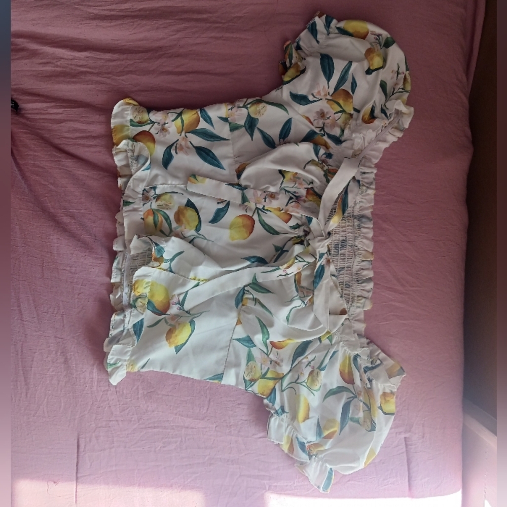 US S lemon crop top